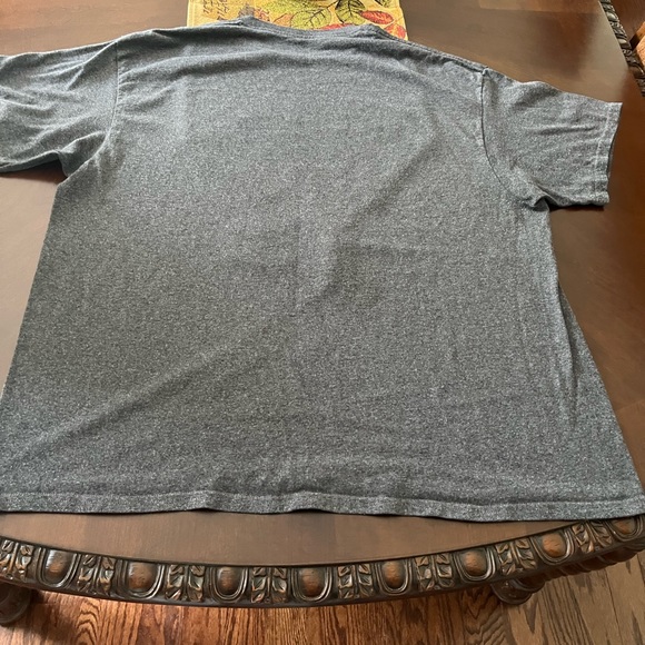 Official Rock and Roll Hall of Fame tee 🤘🎼☠️🎸 - Picture 4 of 4